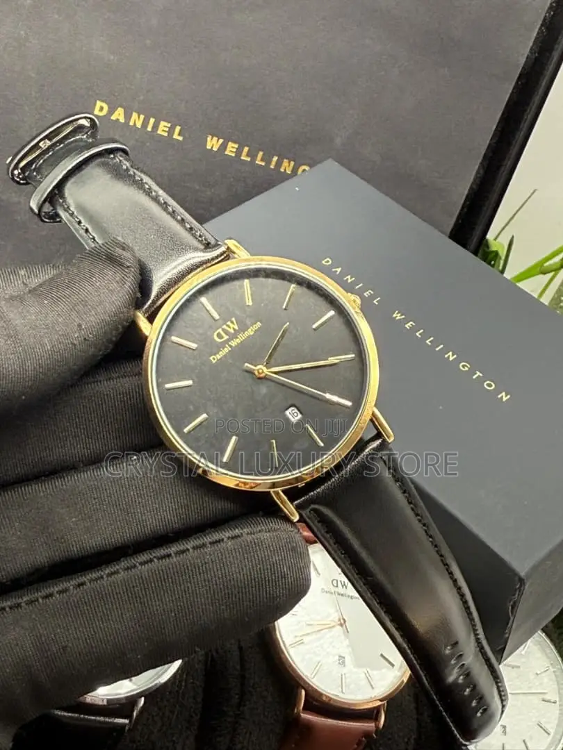 Daniel Washington Quality Men Genuine Leather Wristwatch