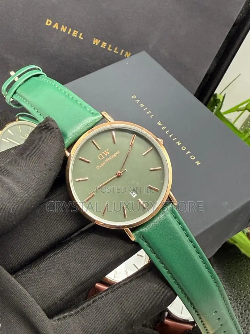 Daniel Washington Quality Men Genuine Leather Wristwatch