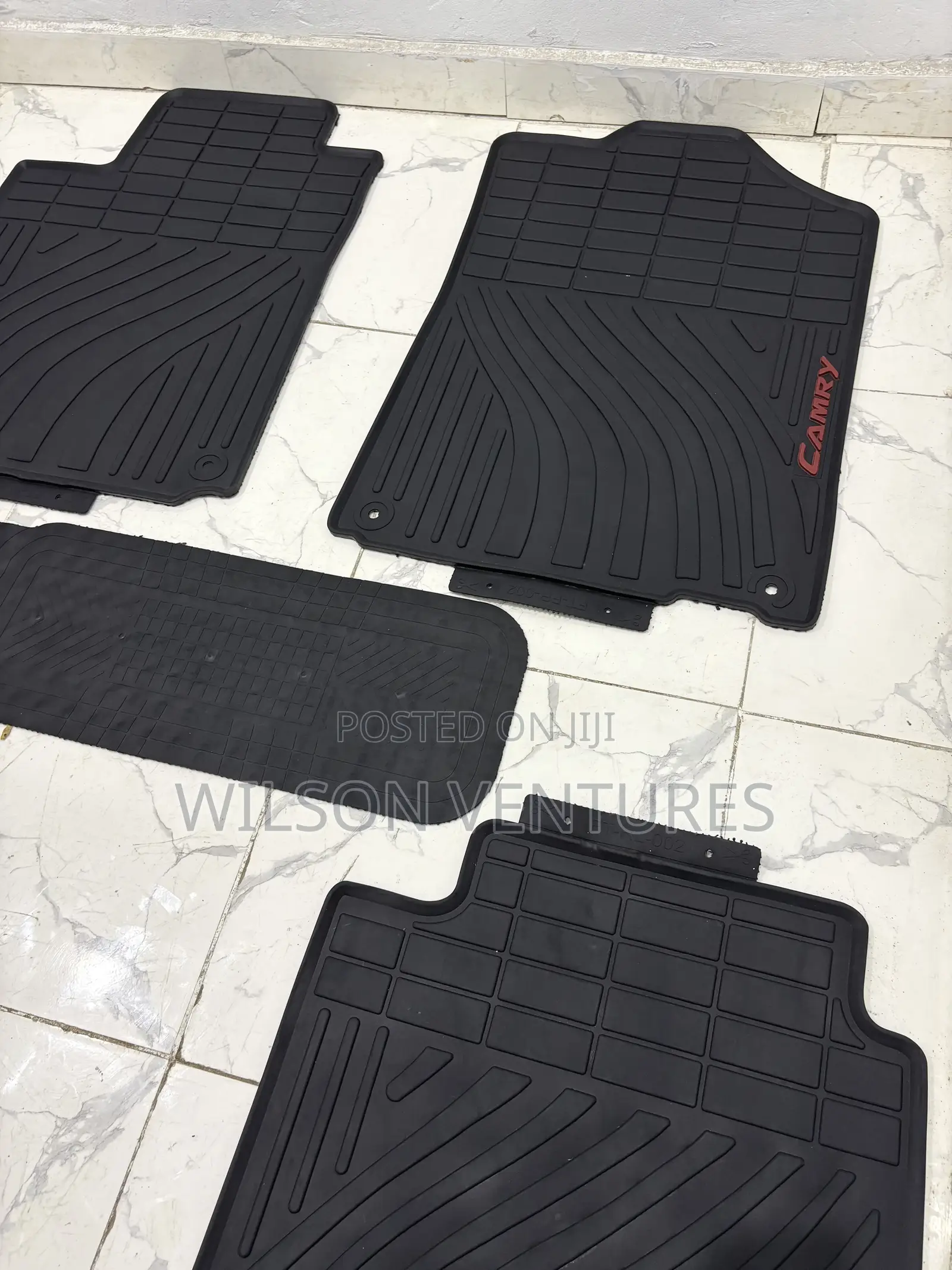 Toyota Camry Follow Come Rubber Foot Mat