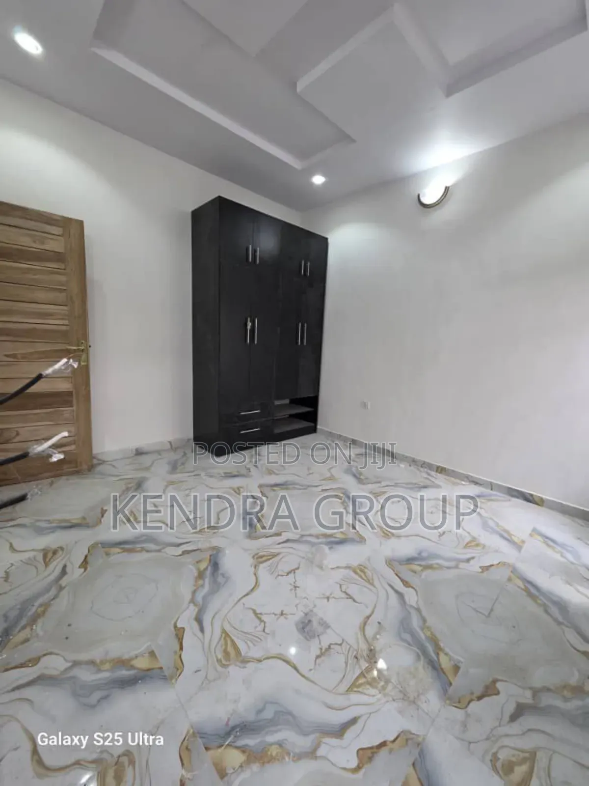 Furnished 2bdrm Block of Flats in Ilupeju, Coker Road for rent