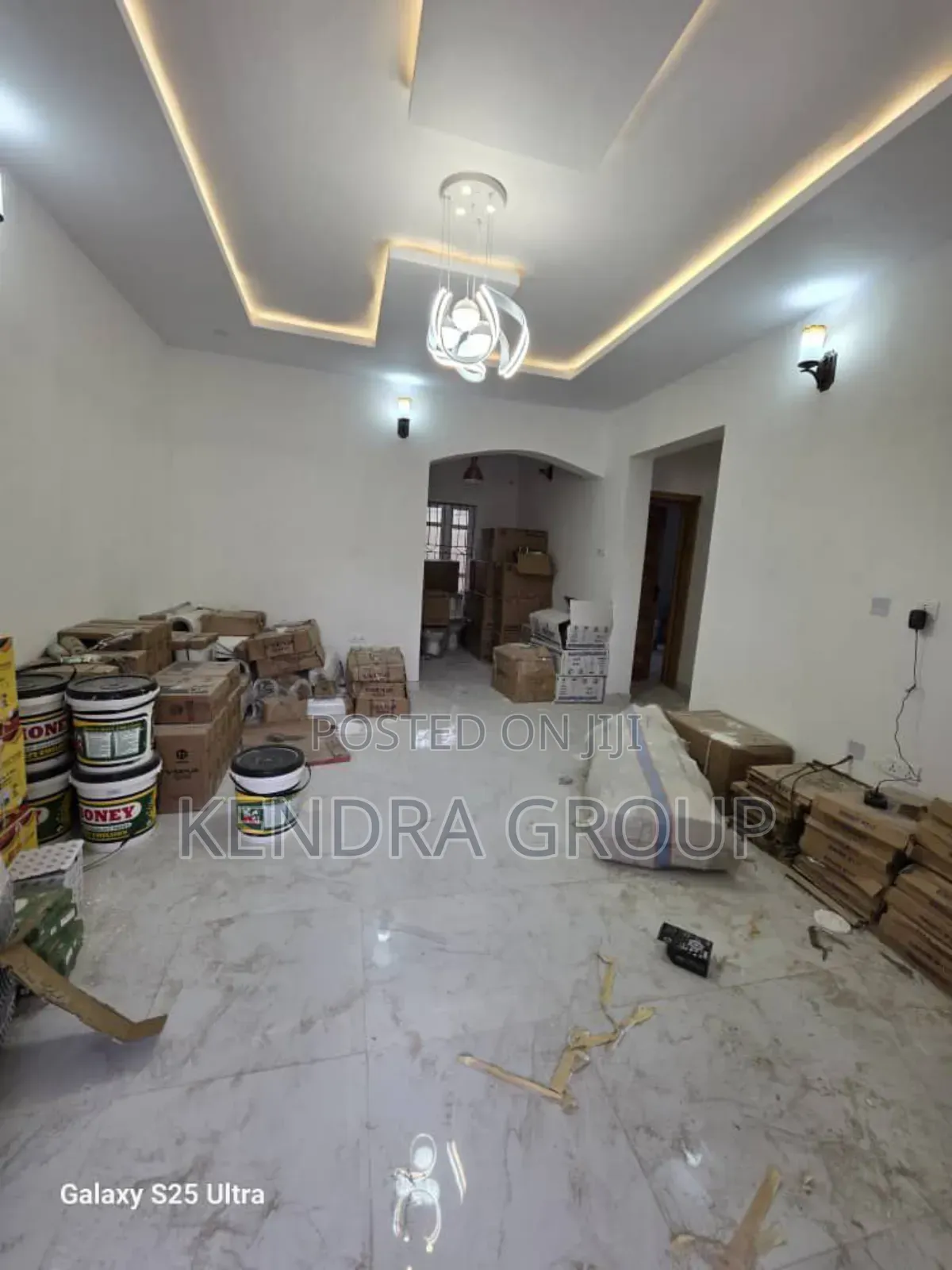 Furnished 2bdrm Block of Flats in Ilupeju, Coker Road for rent
