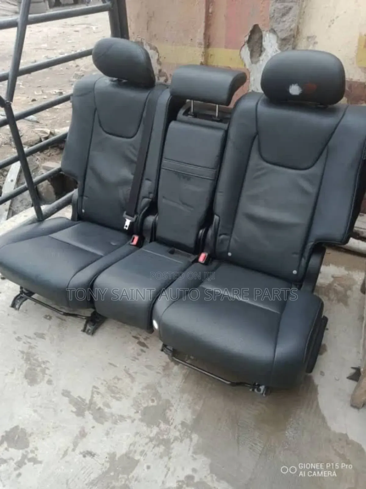 Complete Set of Black Colour Seats Lexus Rx350 2010