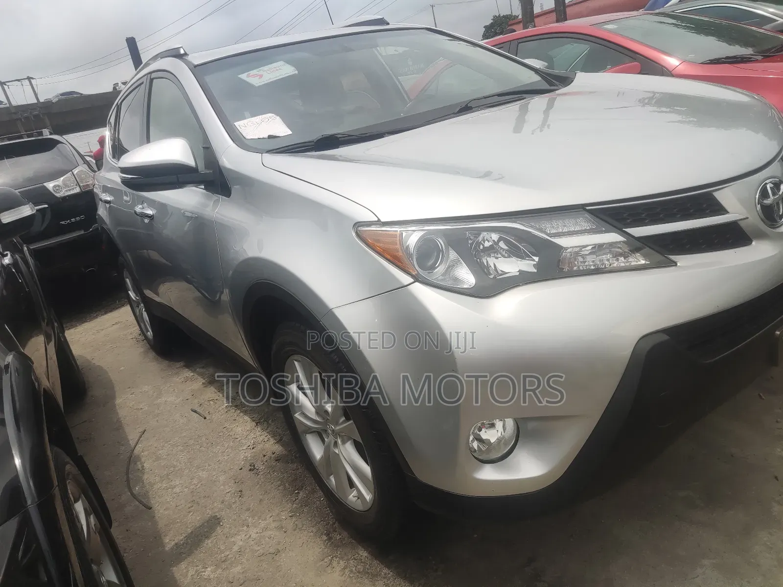 Toyota RAV4 Limited 4dr SUV (2.5L 4cyl 6A) 2015 Silver