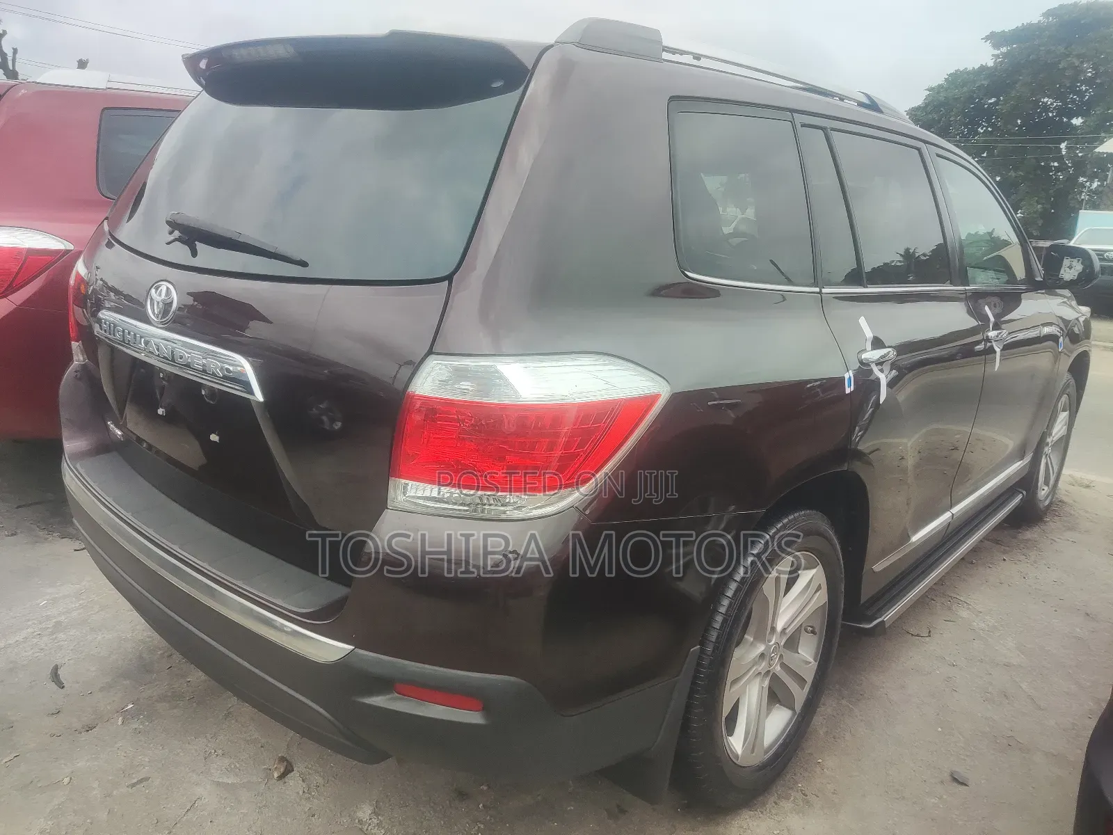 Toyota Highlander Limited 3.5l 4WD 2013 Maroon