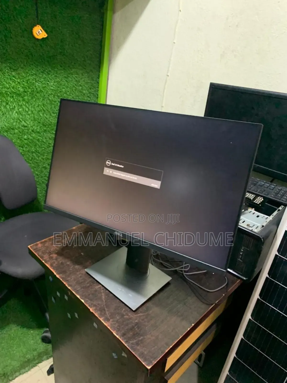 24 Inches Ips Dell Flameless Monitor