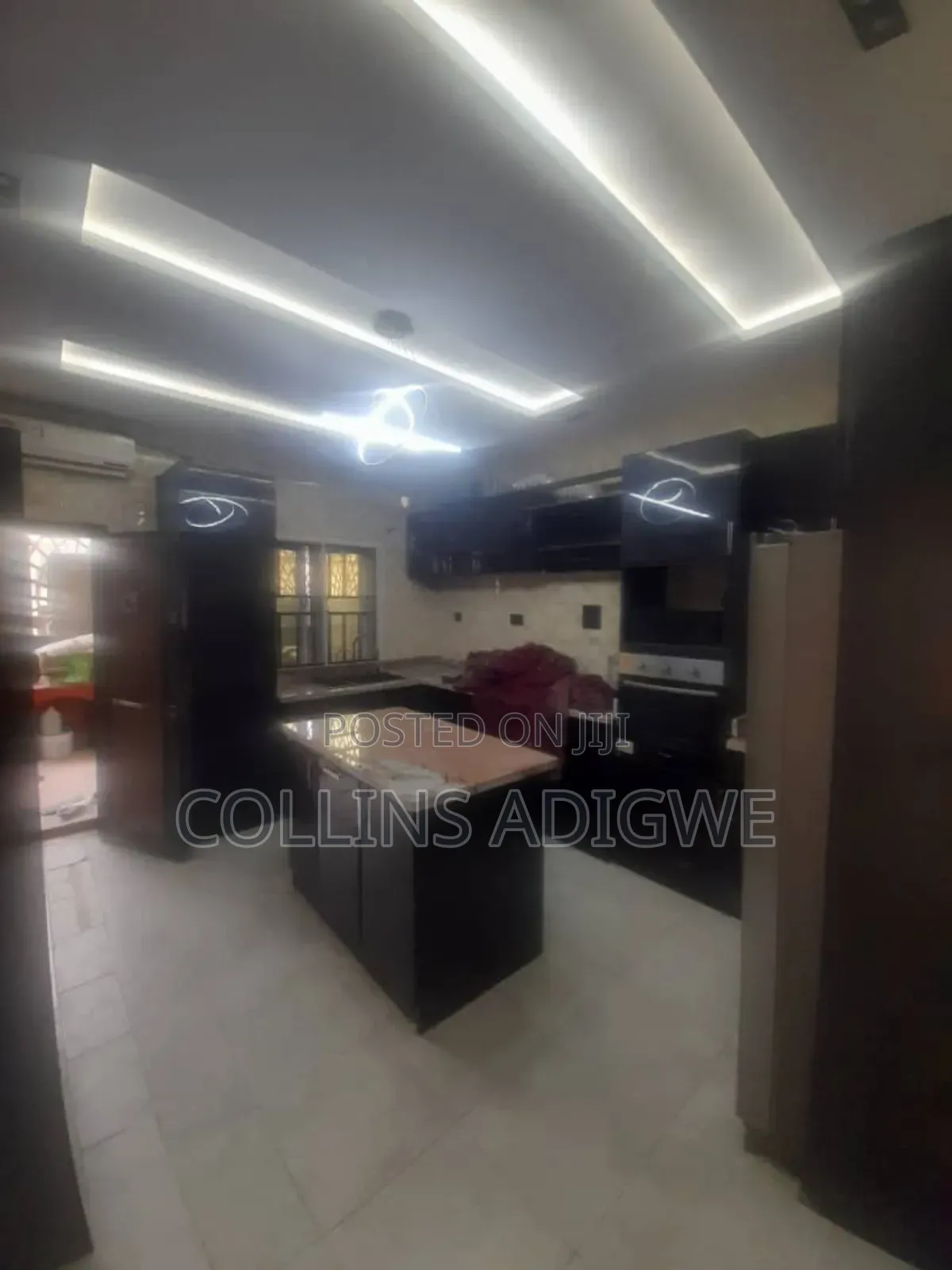 5bdrm Duplex in Ikate for sale