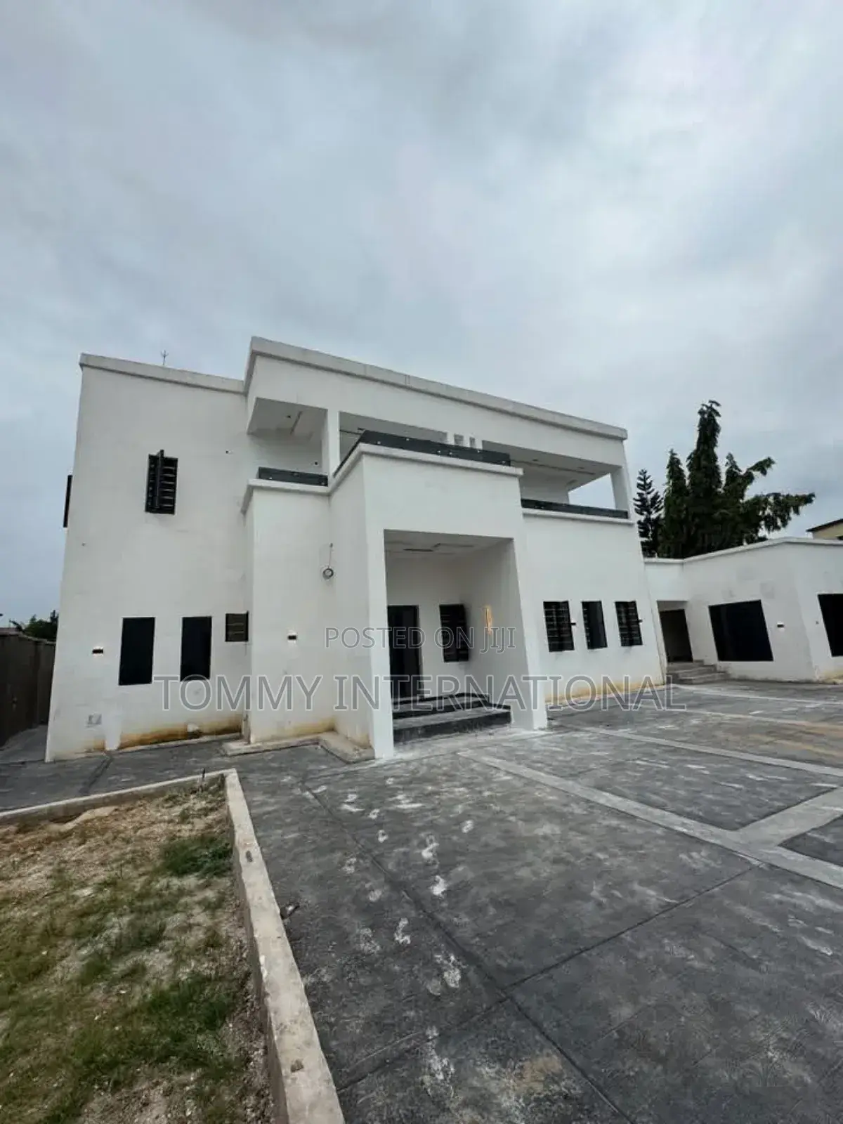 6bdrm Duplex in Mercyland Estate, Port-Harcourt for sale