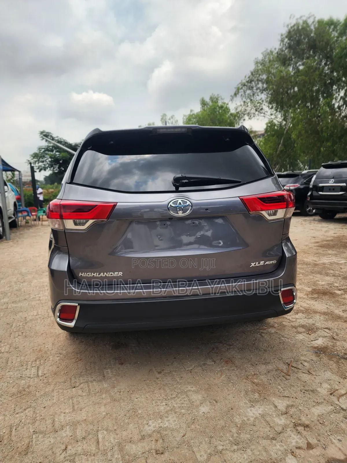 Toyota Highlander XLE 4x2 V6 (3.5L 6cyl 8A) 2017 Gray
