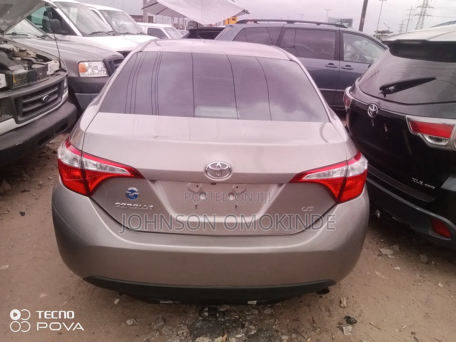 Toyota Corolla LE 4dr Sedan (1.8L 4cyl CVT) 2015 Gray