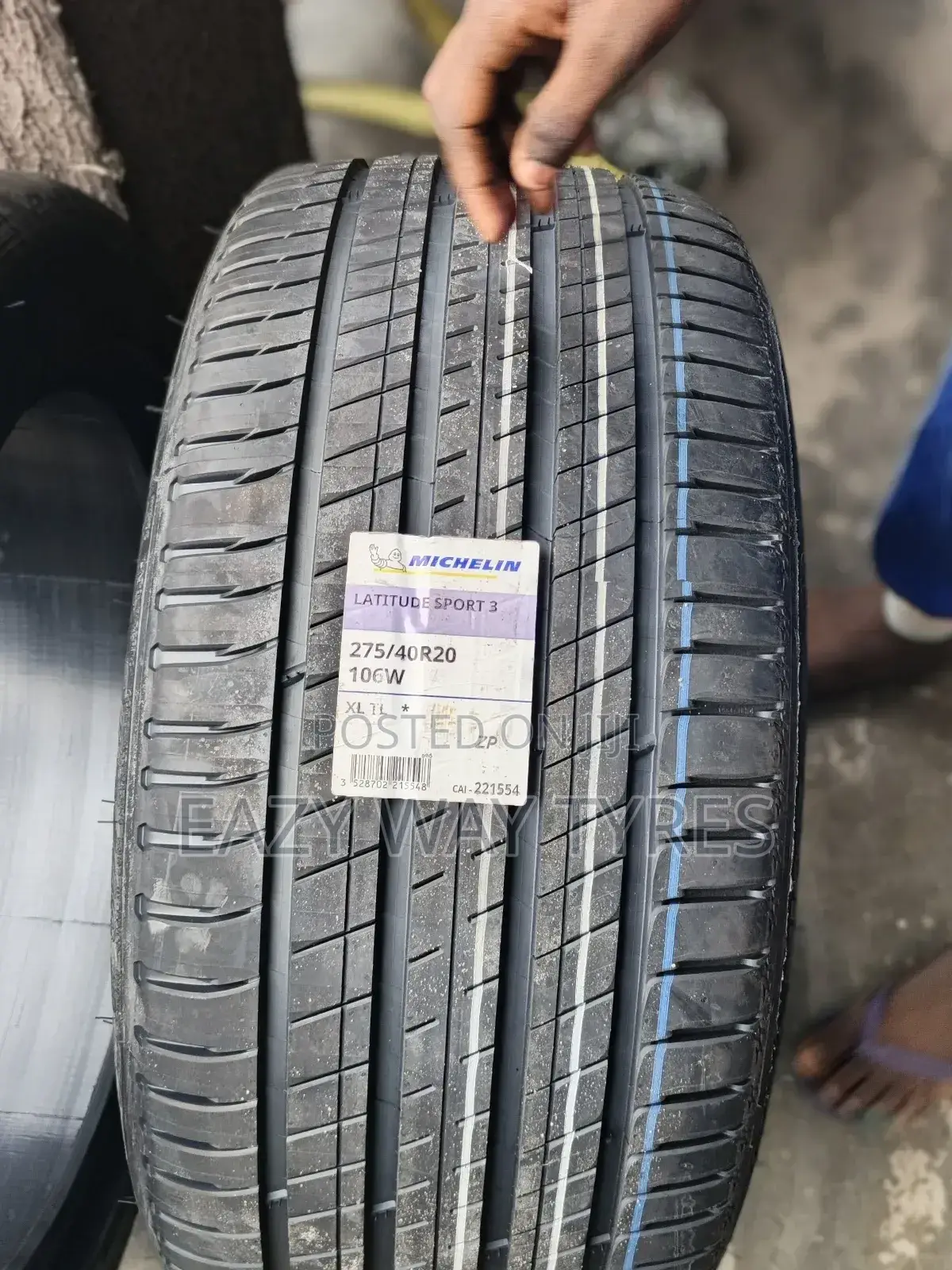 275/40r20 Michelin and All Kinds Tyre Available!