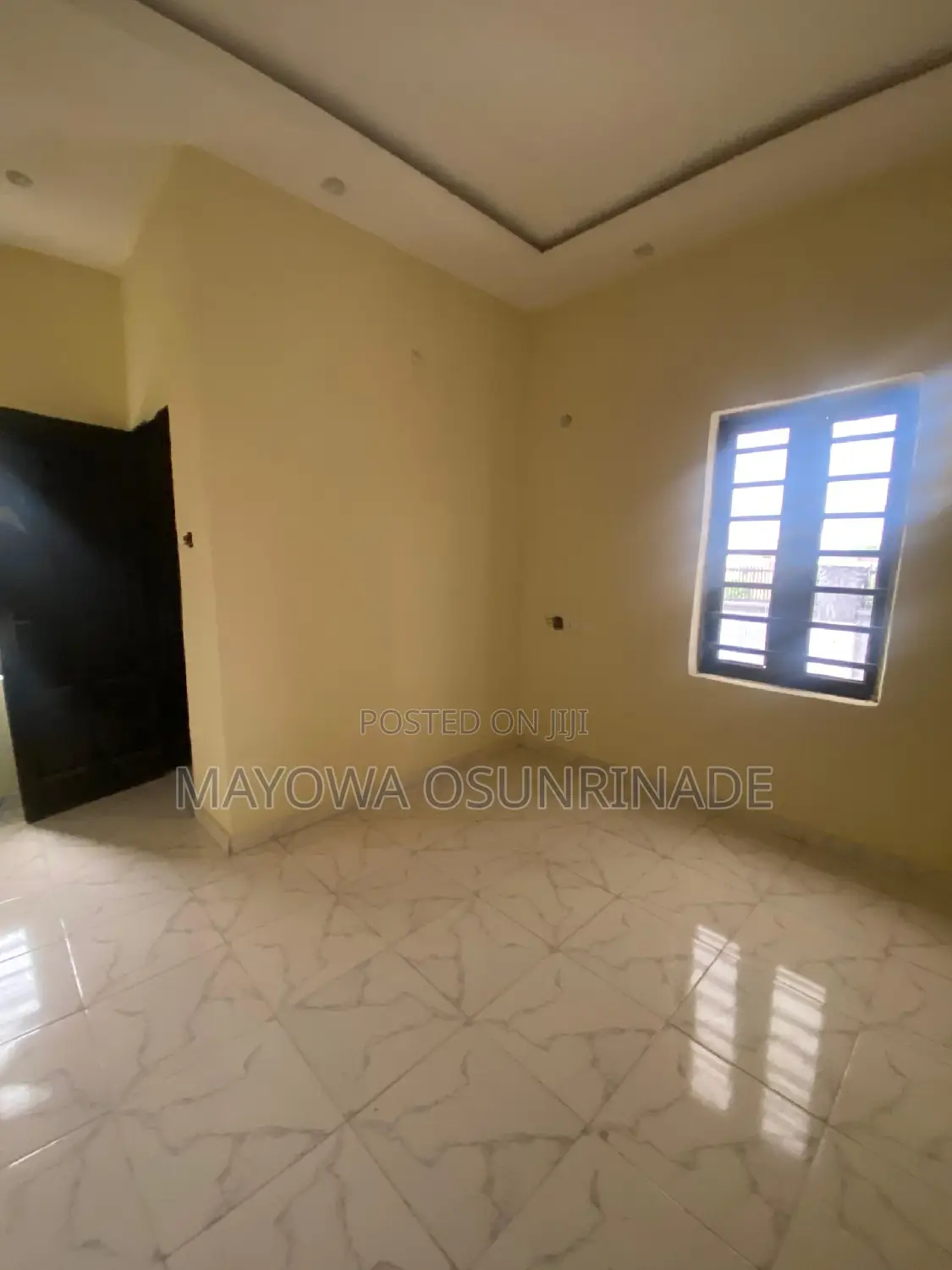 2bdrm Apartment in Akilapa, Idishin for rent