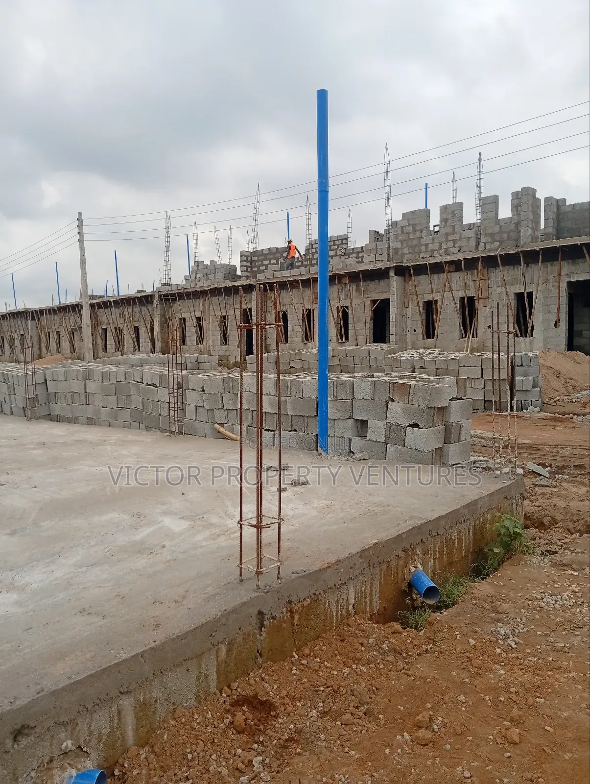 3bdrm Duplex in Gwarinpa for sale