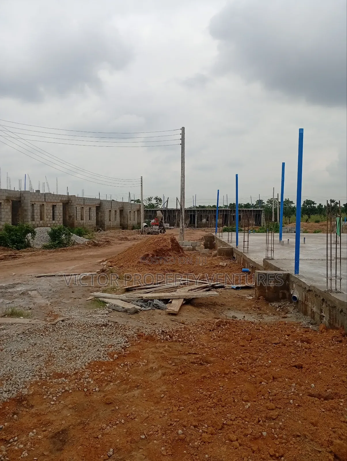 3bdrm Duplex in Gwarinpa for sale