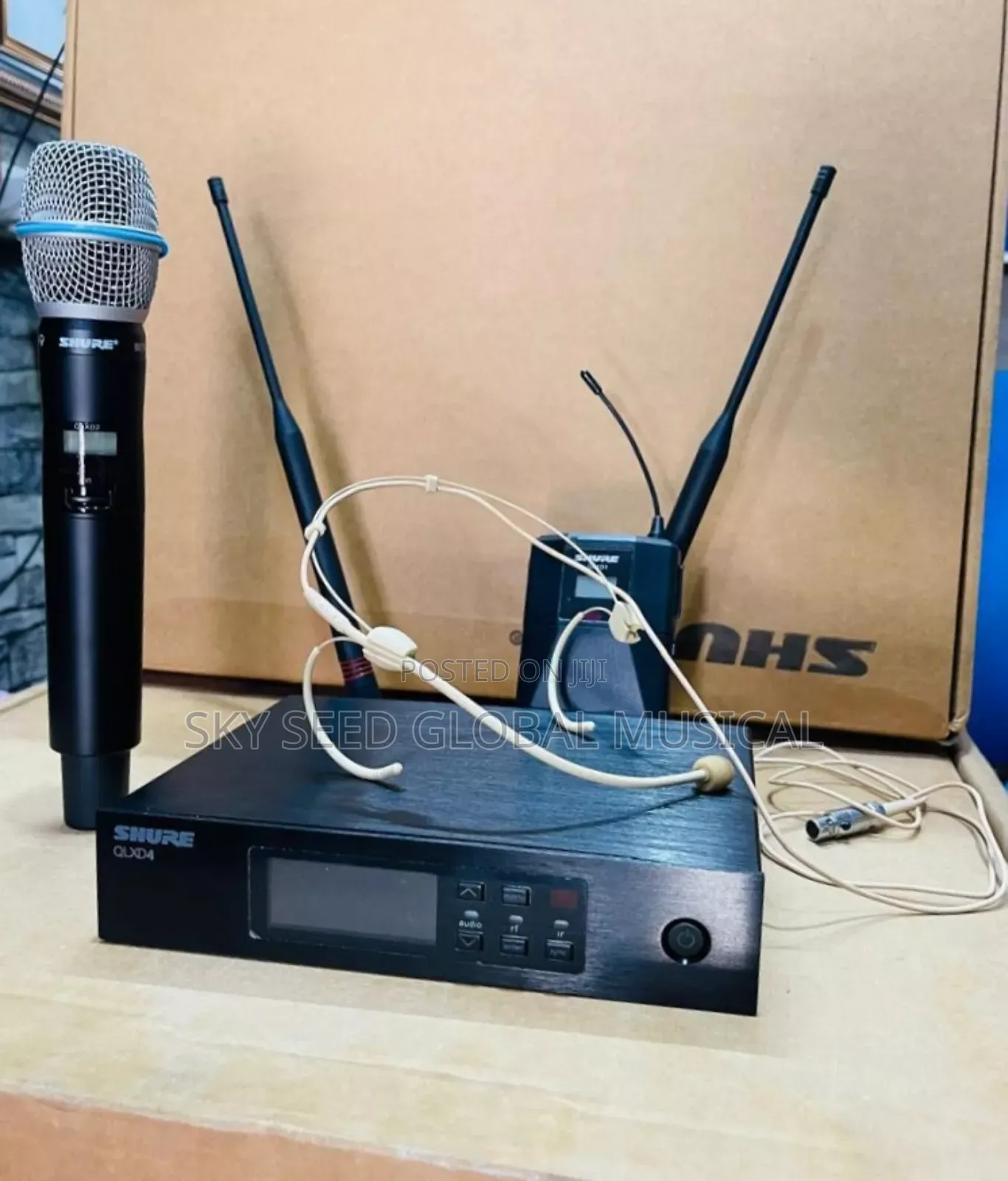 Qlxd4 Neck and Handle Shure Digital Wireless Microphone