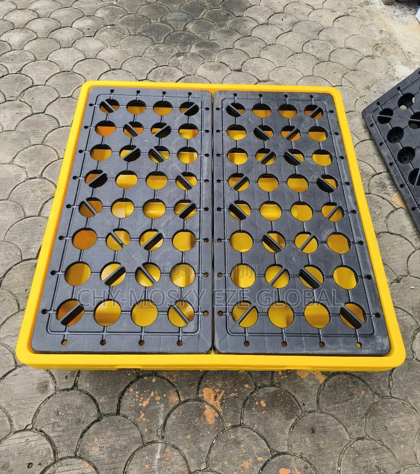 Spill Anti- Leakage Plastic Pallet for Oil (4 Drums)