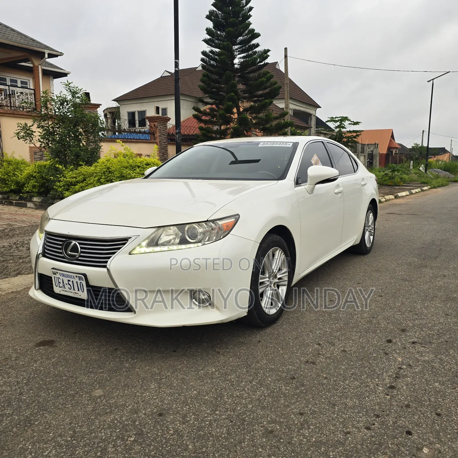 Lexus ES 350 FWD 2013 White