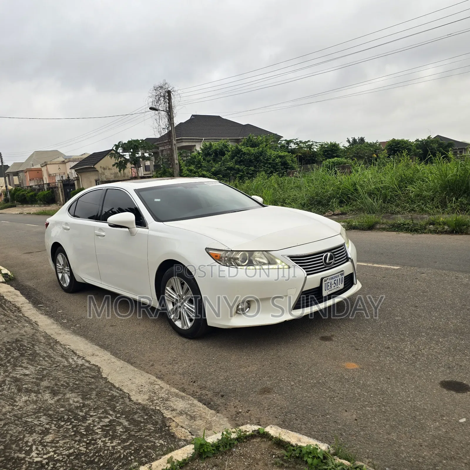Lexus ES 350 FWD 2013 White