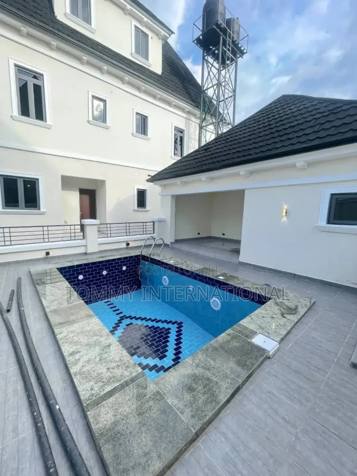 7bdrm Duplex in Gwarimpa Extension, Port-Harcourt for sale