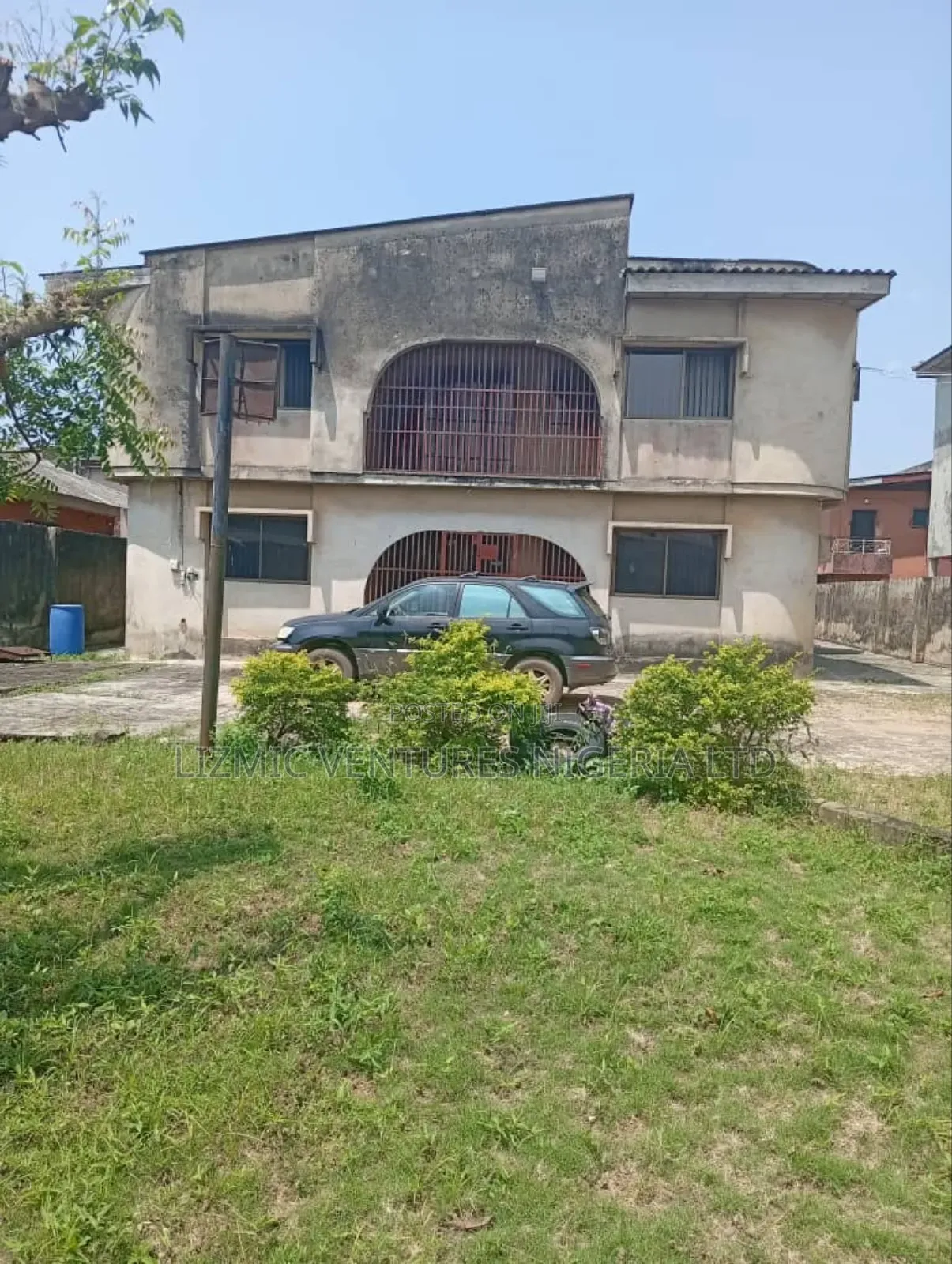 2bdrm Block of Flats in Ijegun for sale