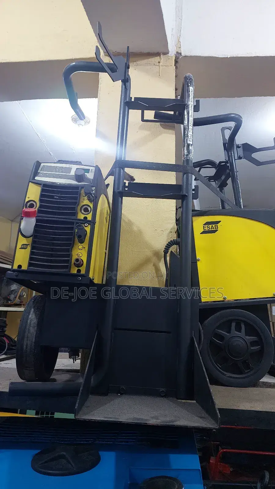 Esab Tig 2200i Welding Machine