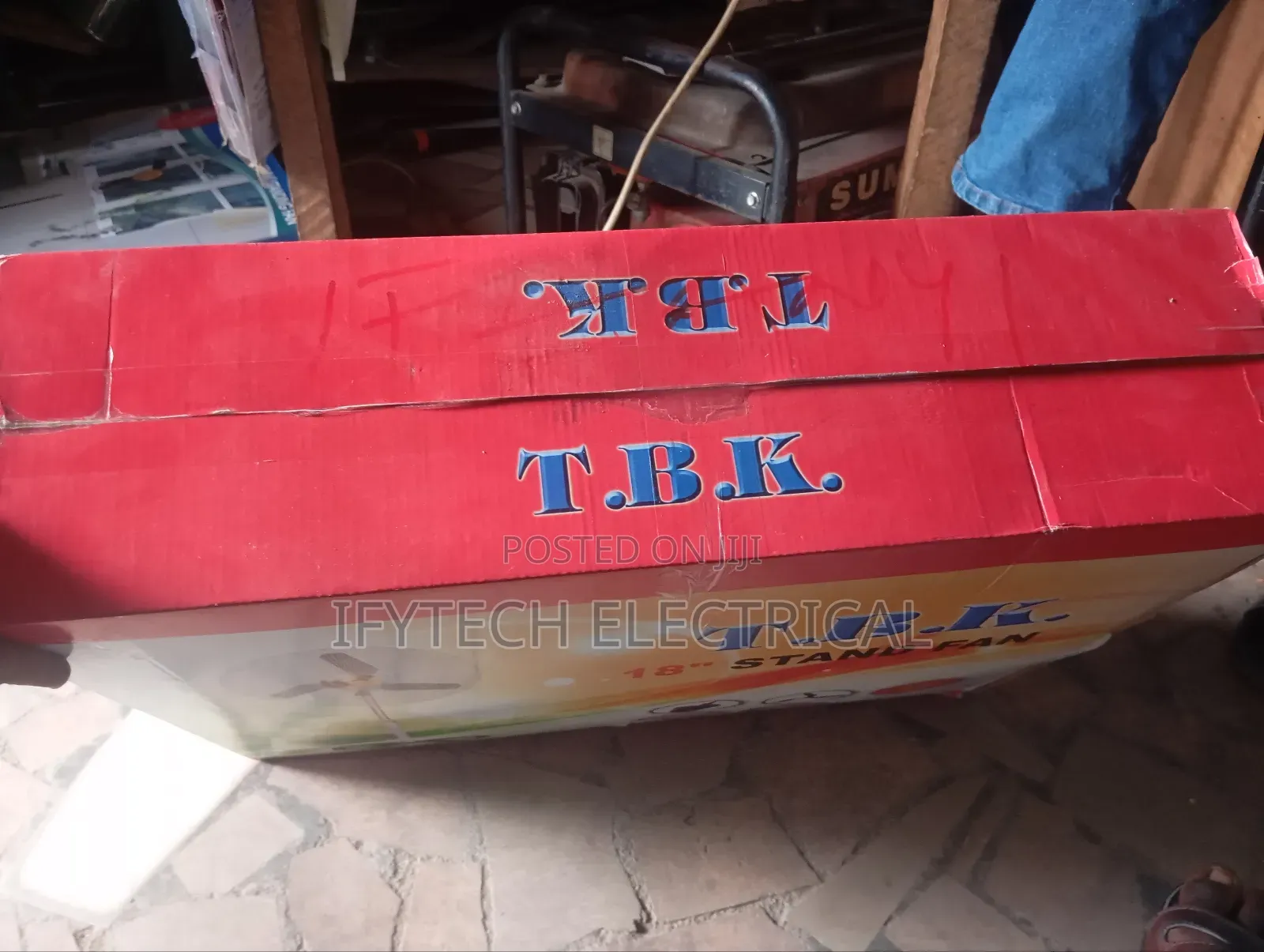 TBK 18inch Standing Fan