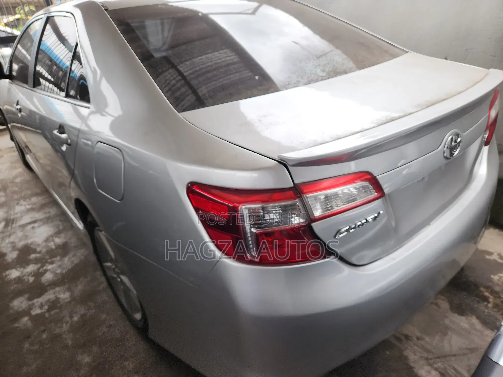 Toyota Camry SE 4dr Sedan (2.5L 4cyl 6A) 2013 Silver