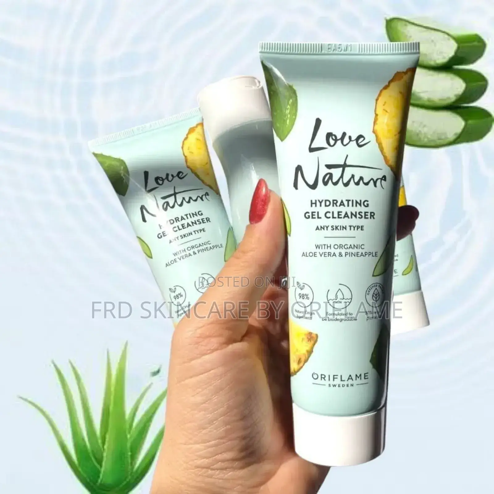 Love Nature Hydrating Gel Cleanser With Aloe Vera