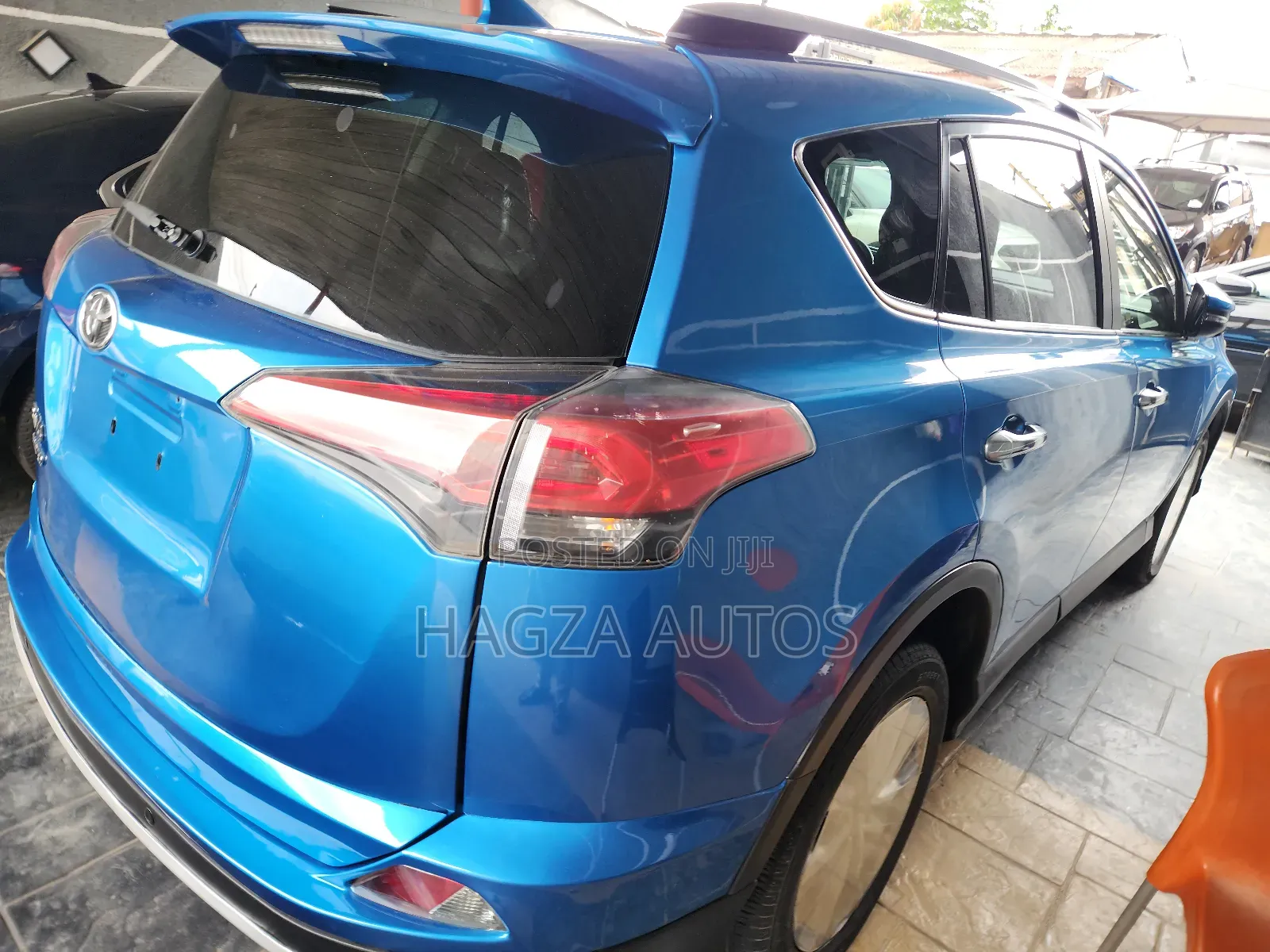 Toyota RAV4 Limited AWD (2.5L 4cyl 6A) 2016 Blue