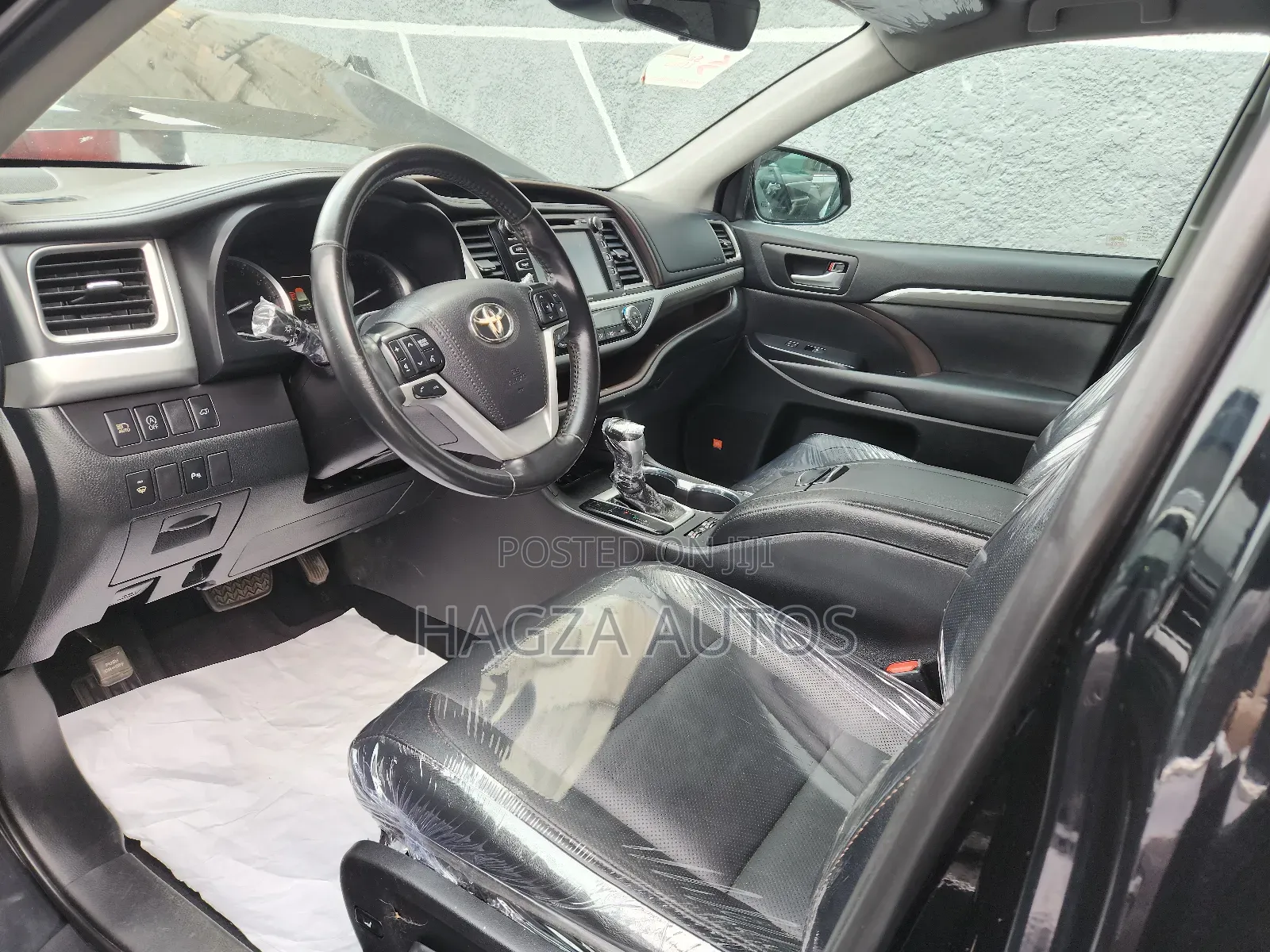 Toyota Highlander Limited Platinum 2019 Black