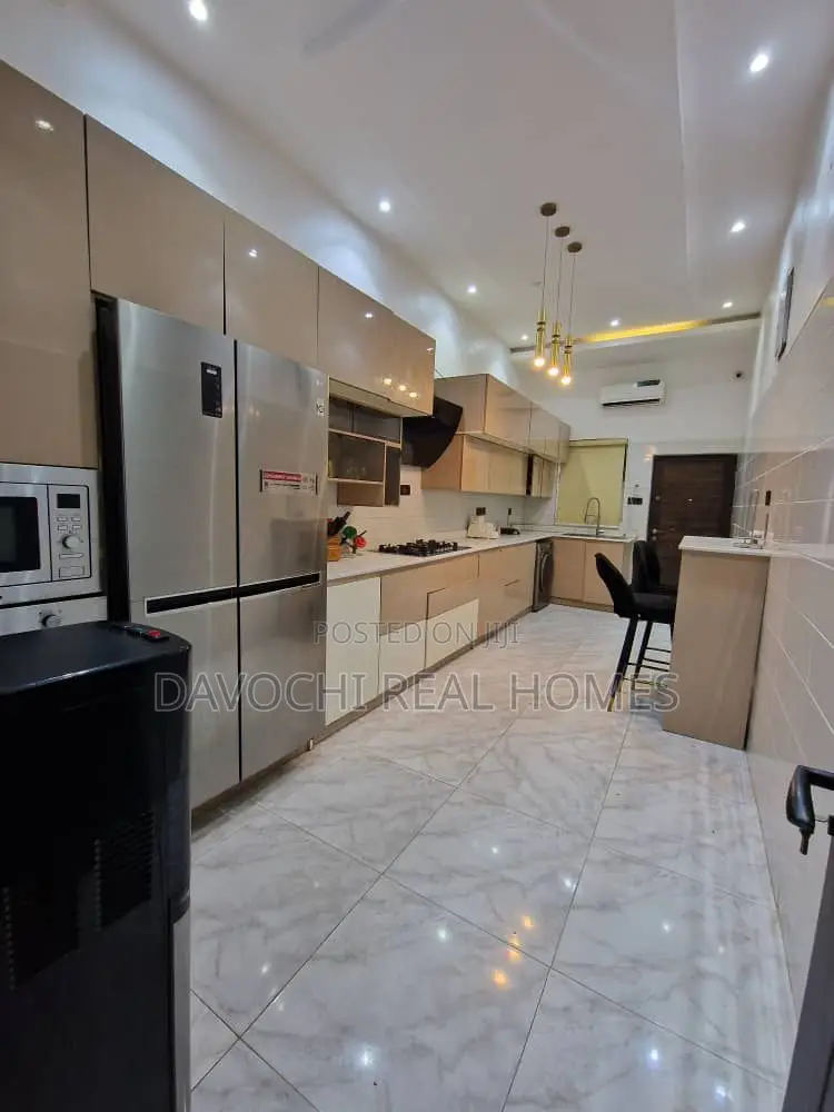 4bdrm Duplex in Osapa London for rent