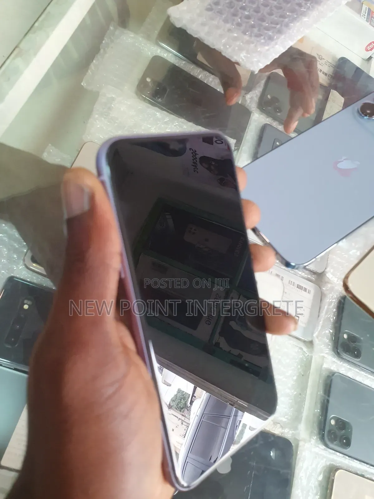 Apple iPhone 11 128 GB Gray