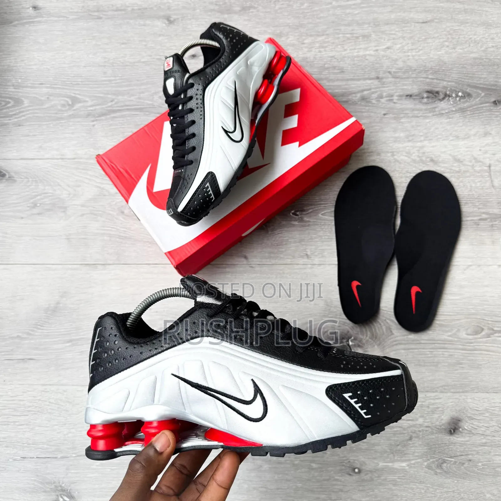 Nike Shox R4 “Black Metallic Silver Red”