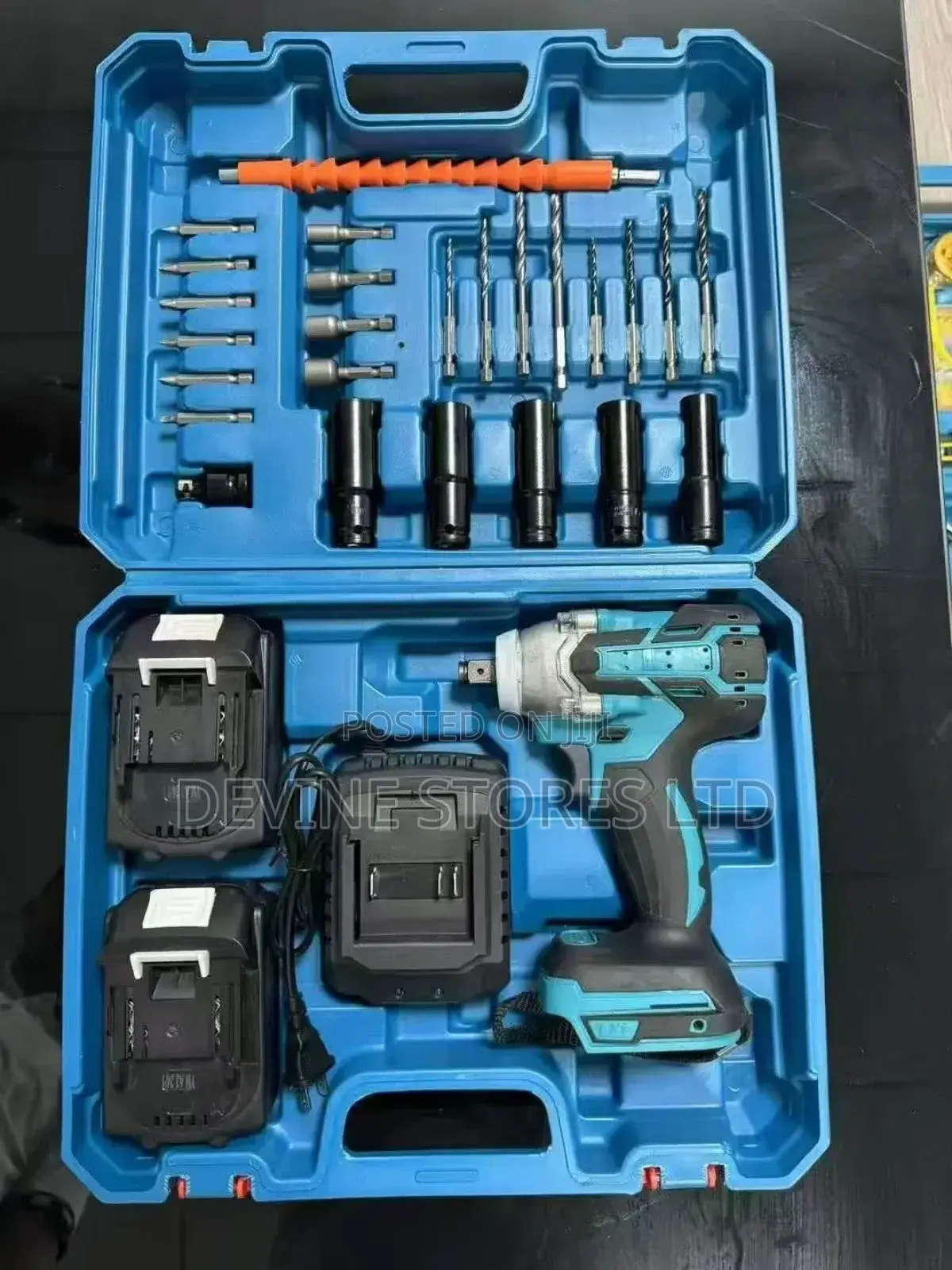 1⁄2 Makita Cordless Impact Wrench
