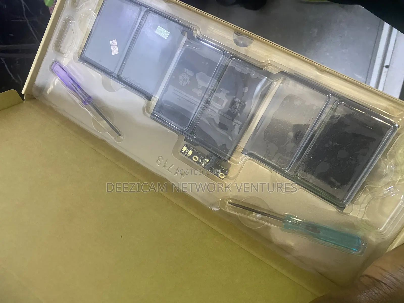 Macbook Pro 13’Inch M1 2020 Model Battery