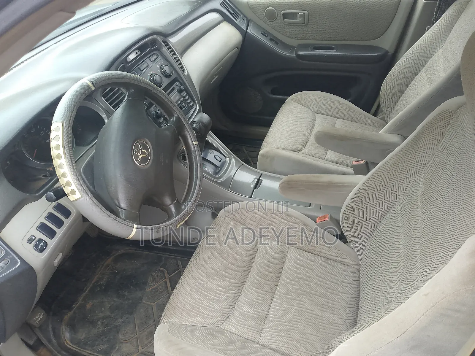 Toyota Highlander 2004 Gray