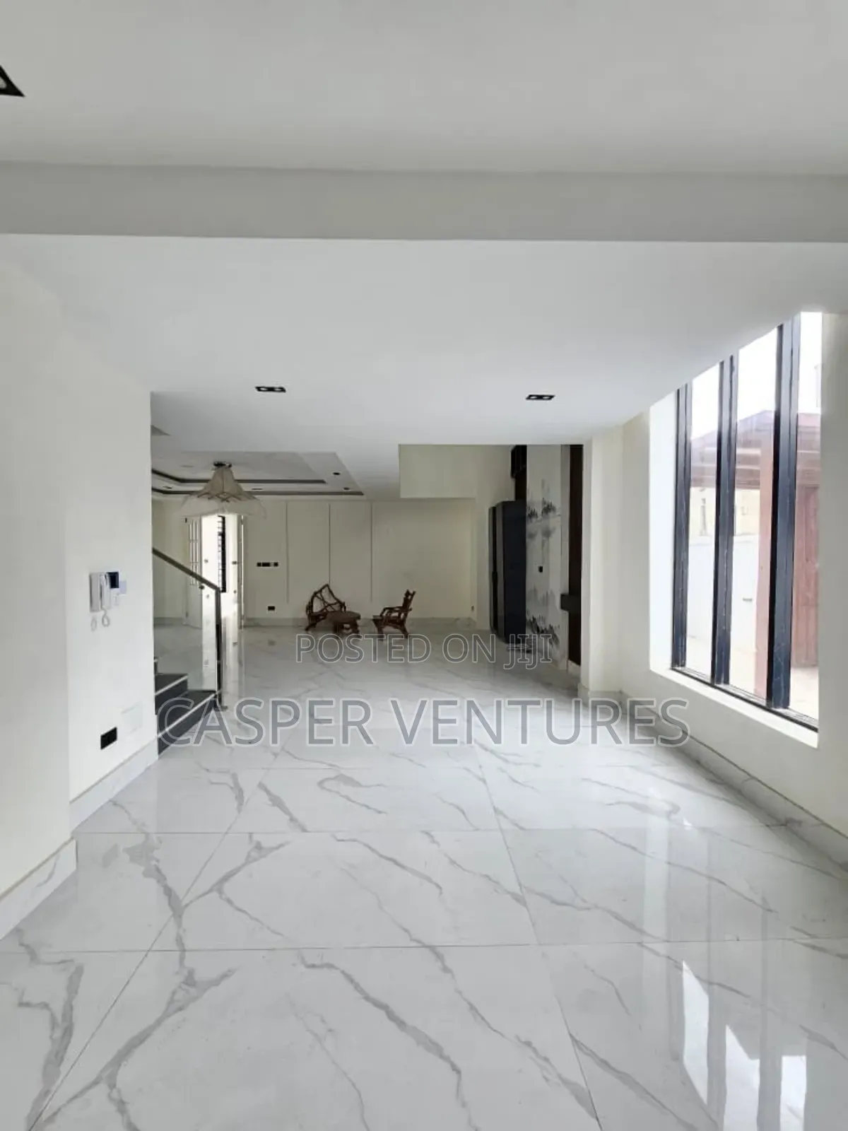 5bdrm Duplex in Fola Osibo, Lekki Phase 1 for sale