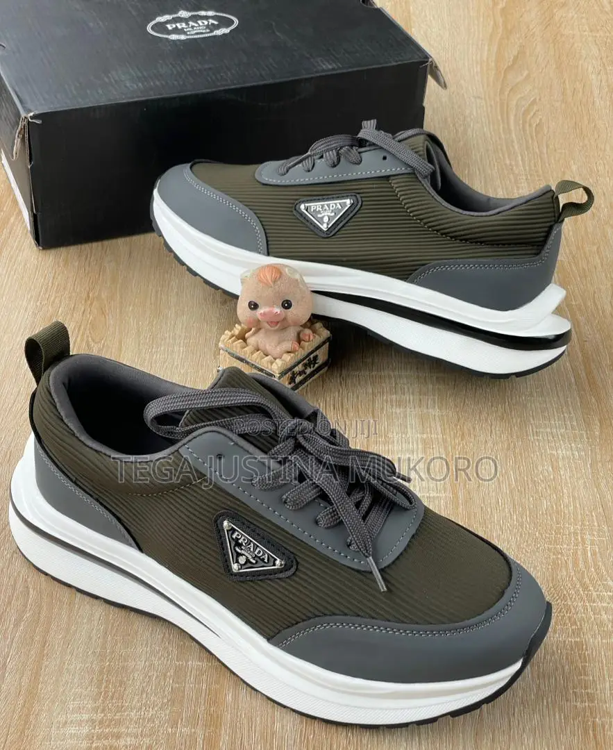 Latest Design Prada Men's Sneakers