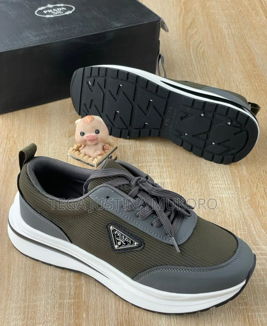Latest Design Prada Men's Sneakers