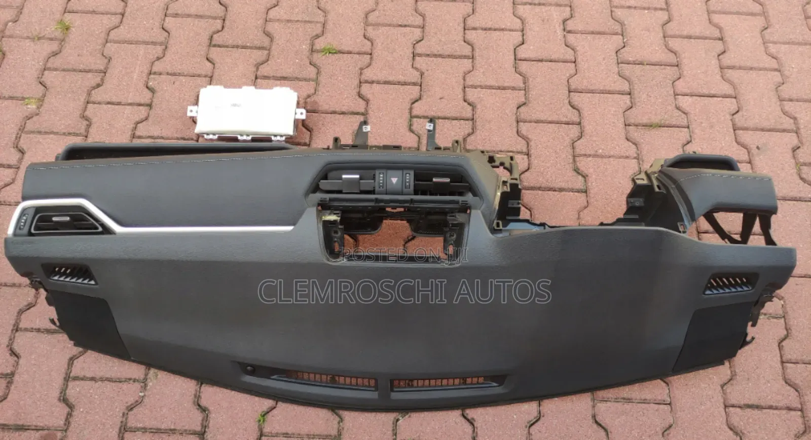 High Quality Certified Complete Dashboard Toyota Rav4 2020-2025 Latest
