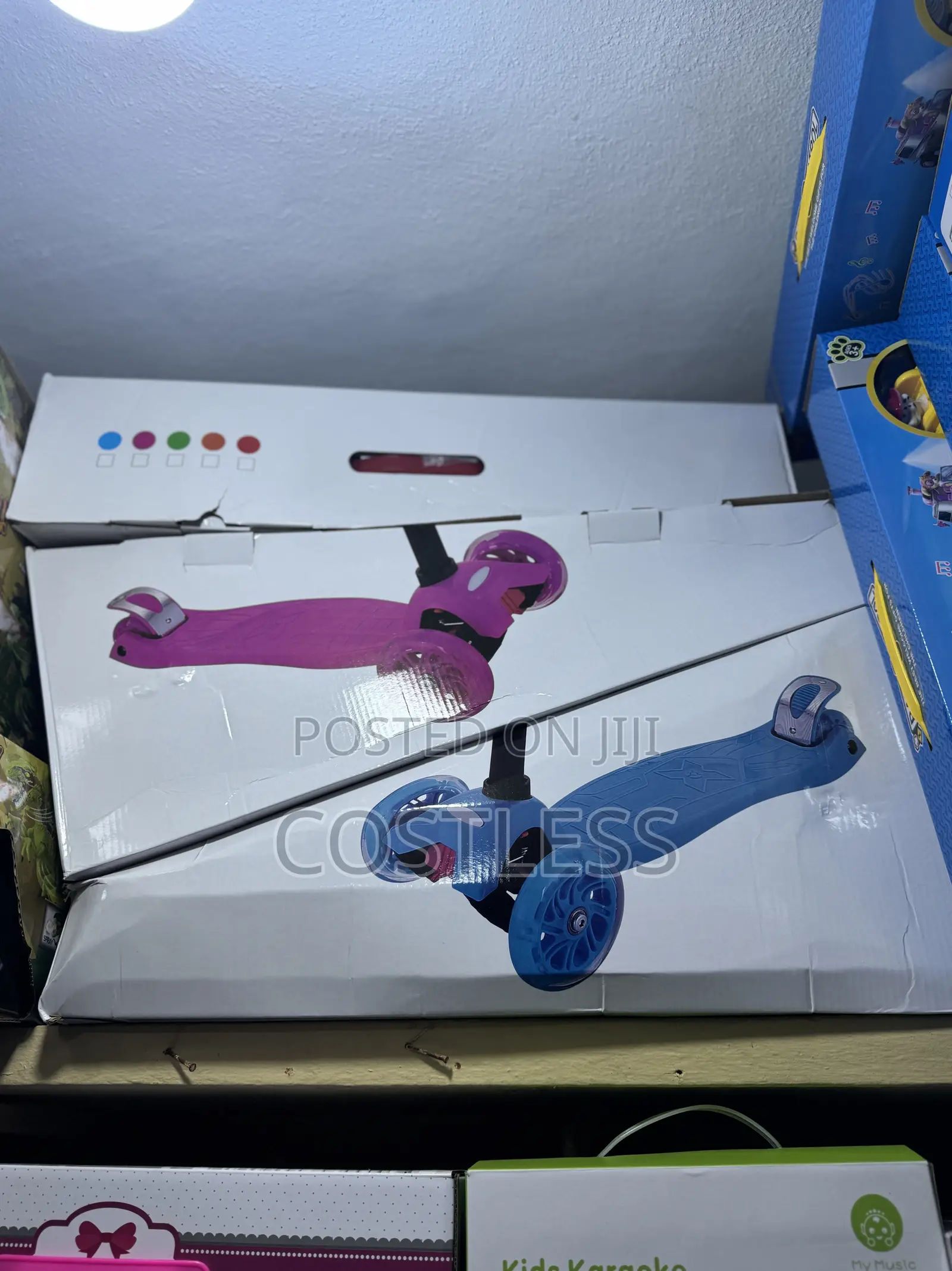 Kick Scooter With Light Wheels