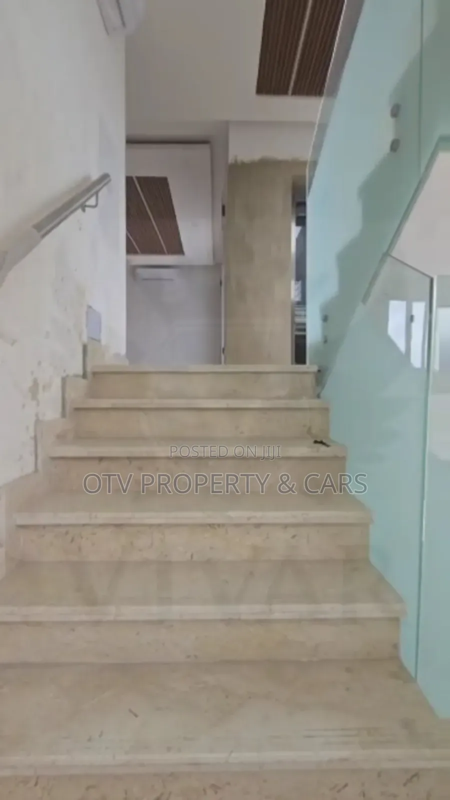 Furnished 6bdrm Duplex in Banana Island for sale