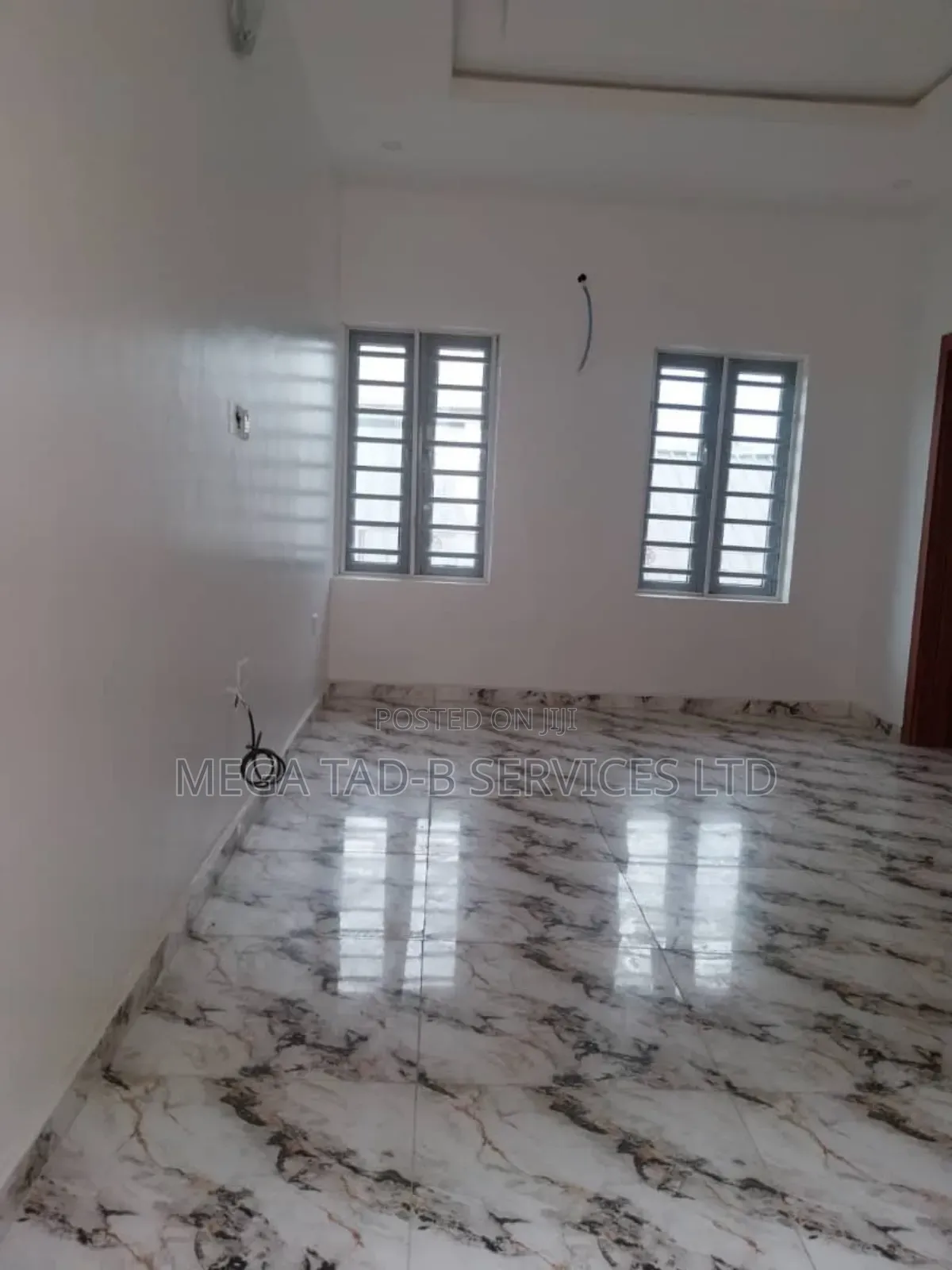 2bdrm Block of Flats in Magboro Estate, Ojodu for rent