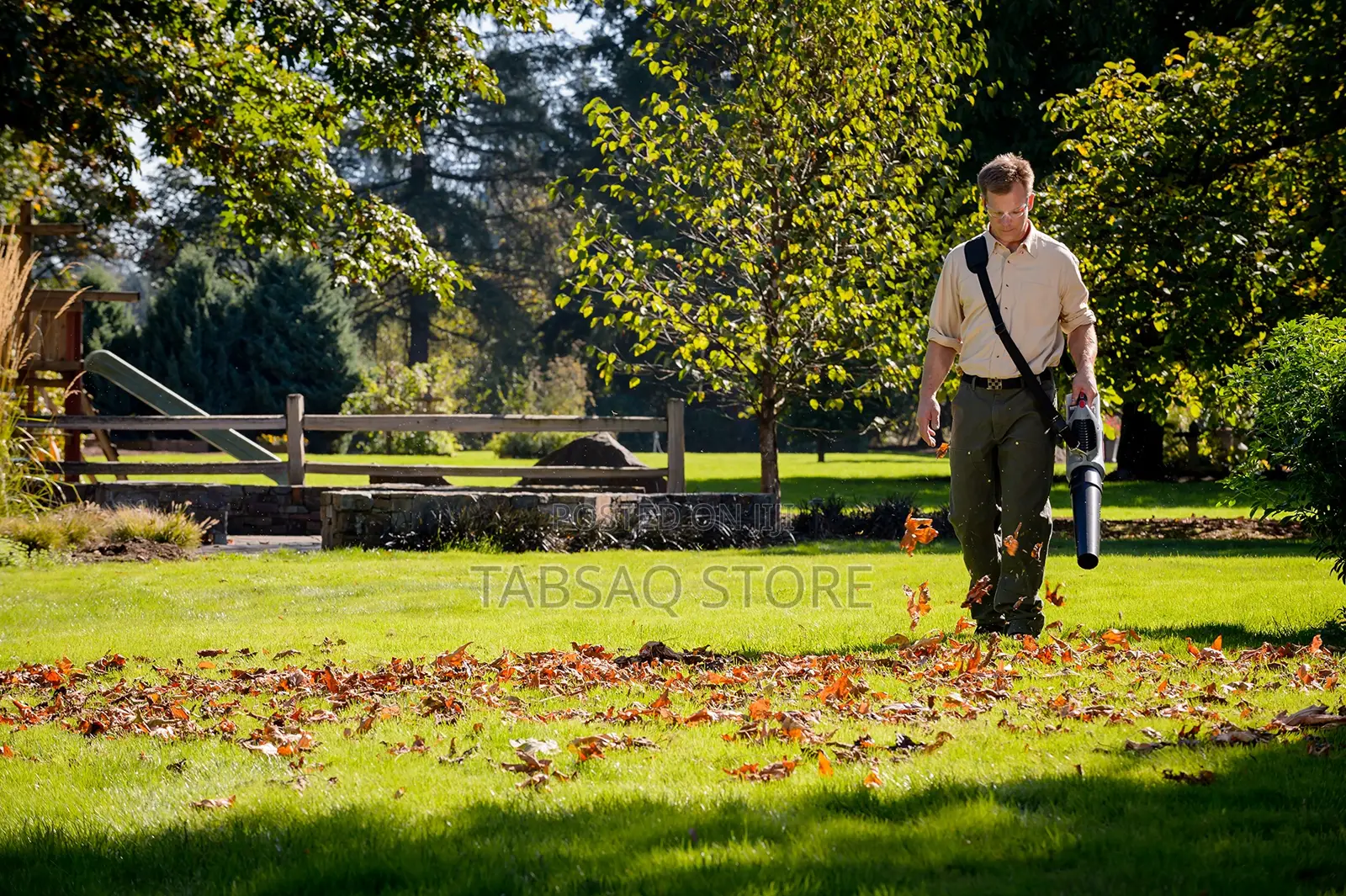 Oregon Cordless Leaf Blower. Bl300 40v 132 MPH With 4.0ah Battery