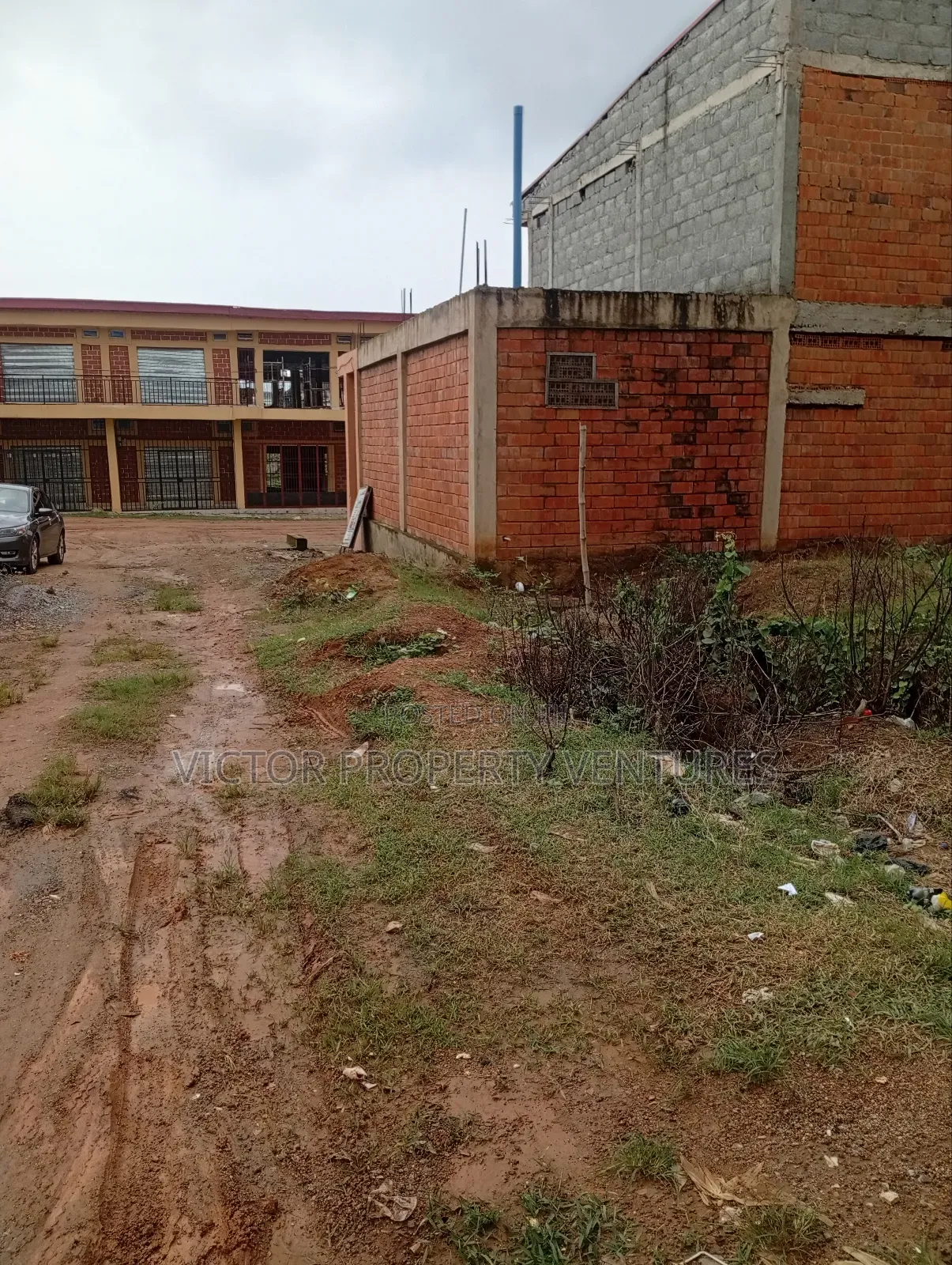 A Commercial Plot in Market