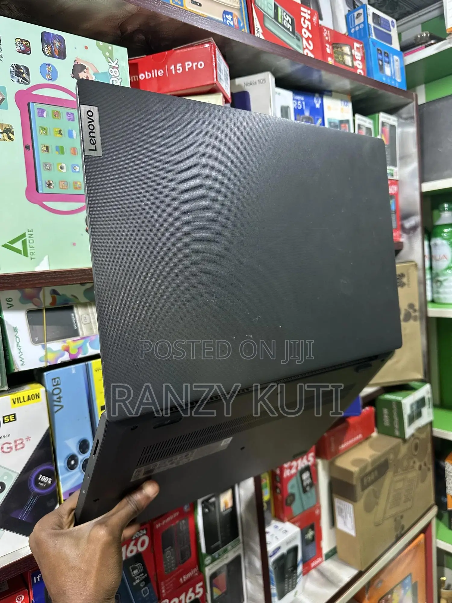 Laptop Lenovo Ideapad 3 4GB Intel Celeron HDD 1T