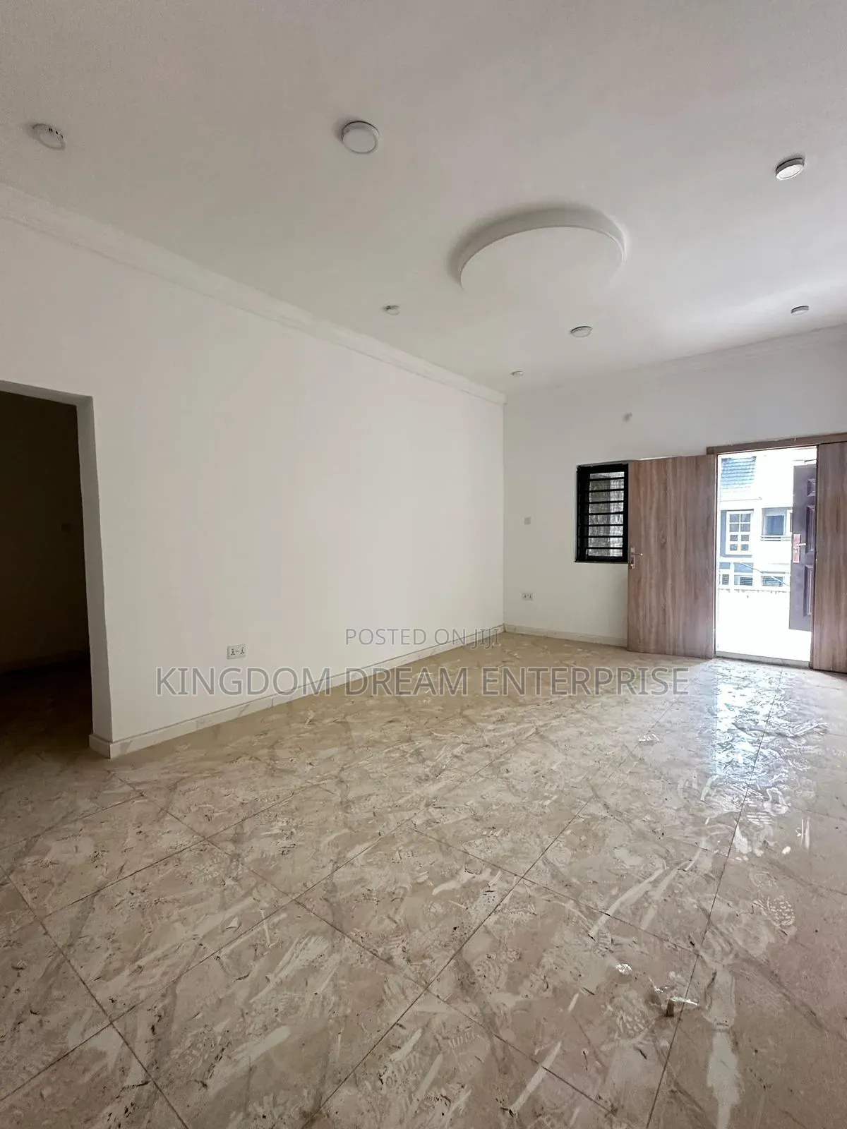 3bdrm Apartment in Lekki, Ilasan for rent