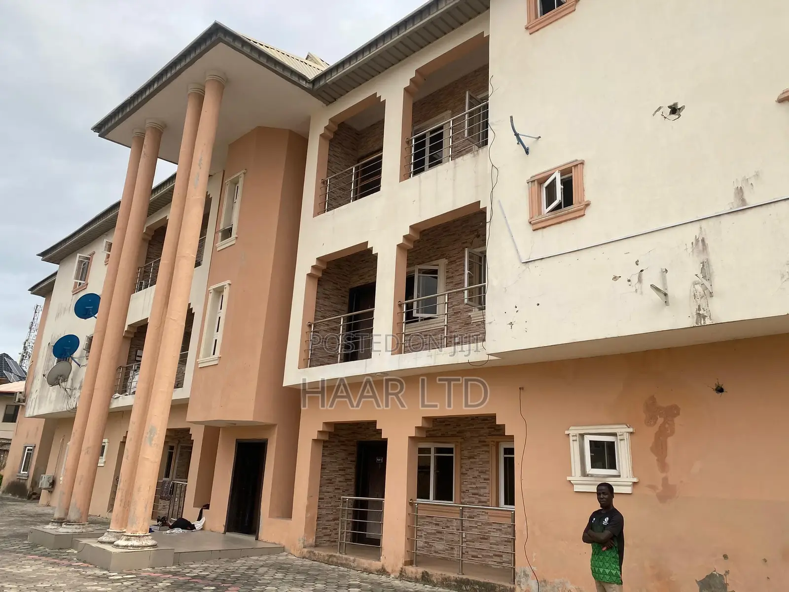 1bdrm Shared Apartment in Ikota for rent