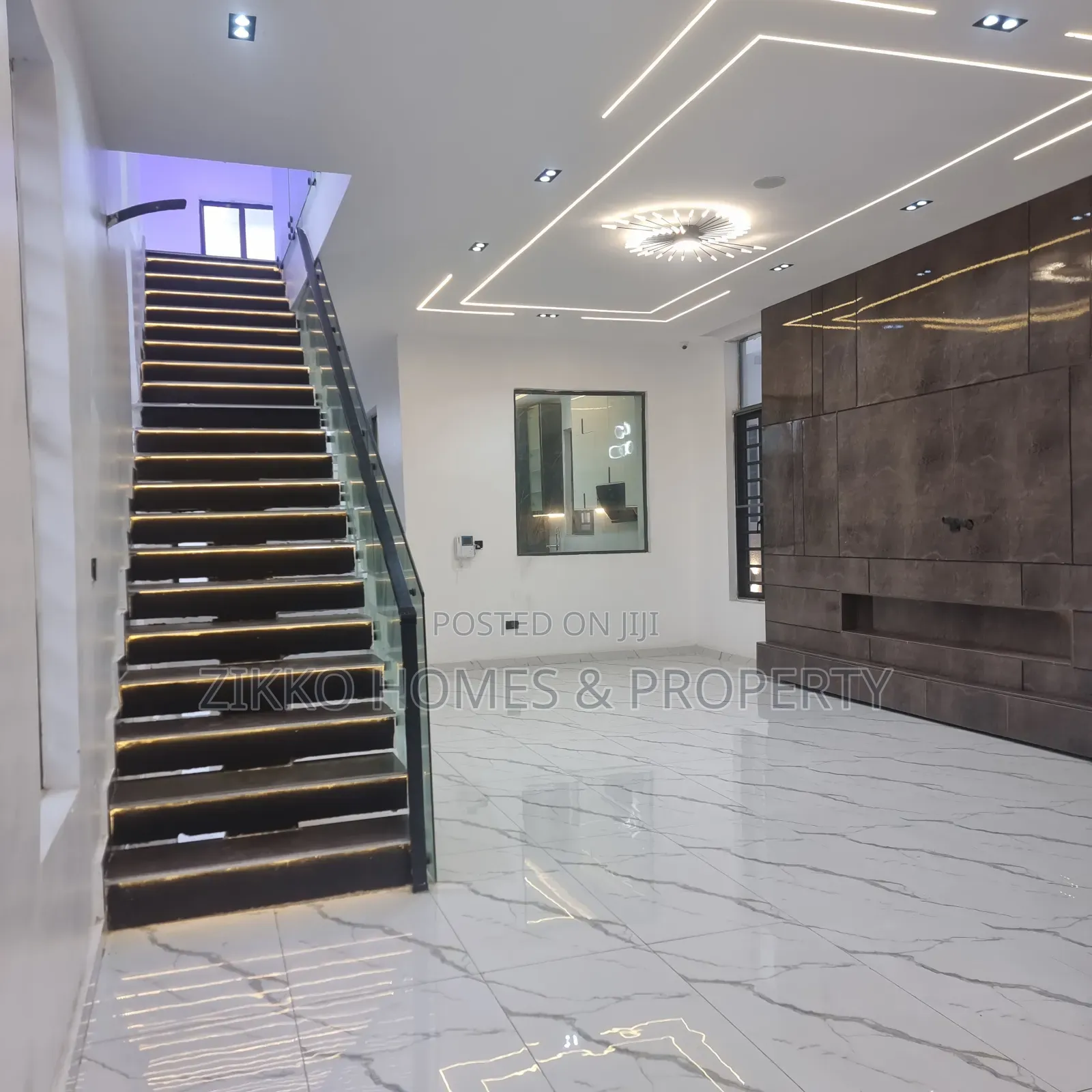 5bdrm Duplex in Ajah, Lekki for sale