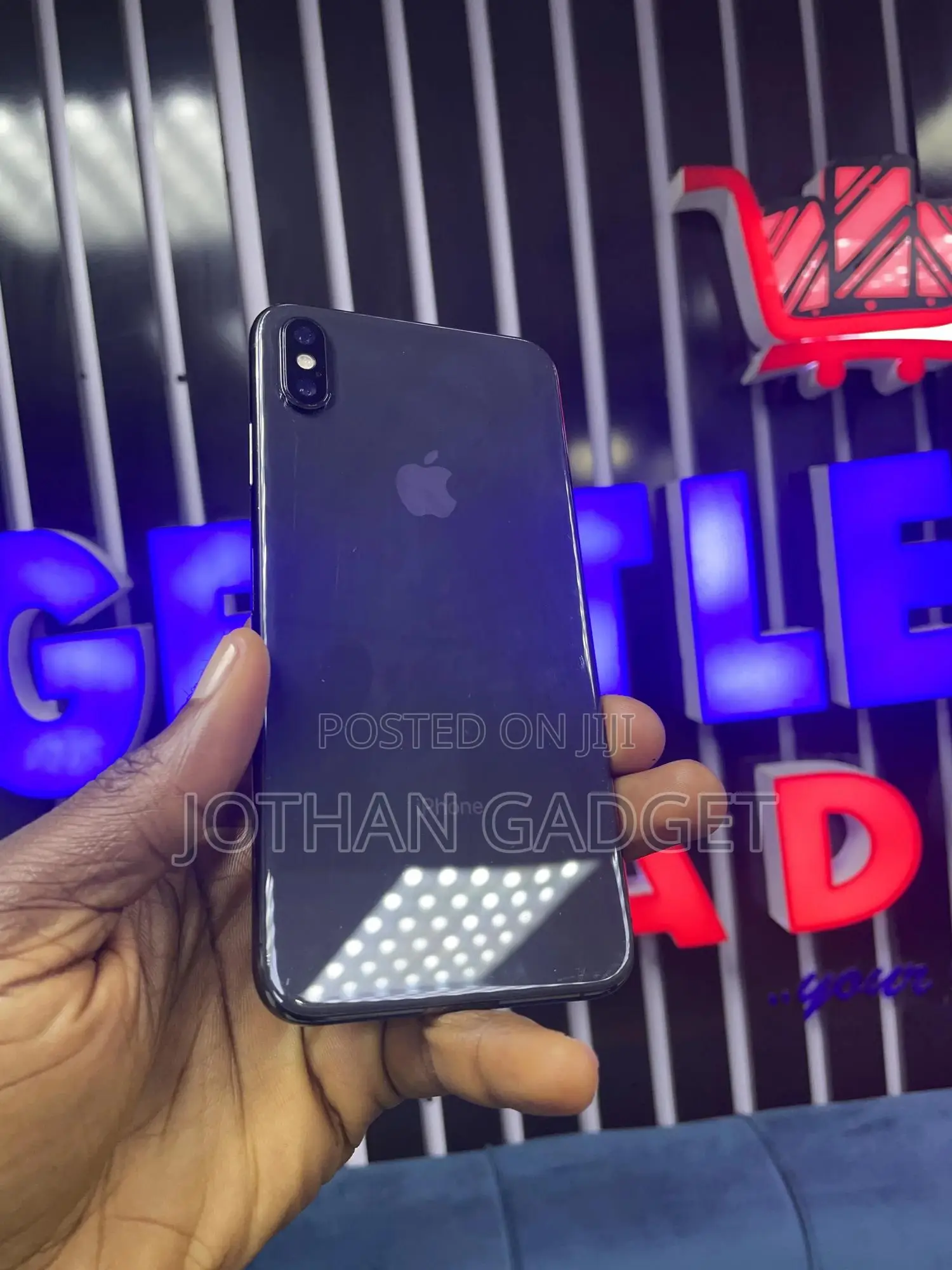 Apple iPhone XS Max 64 GB Black