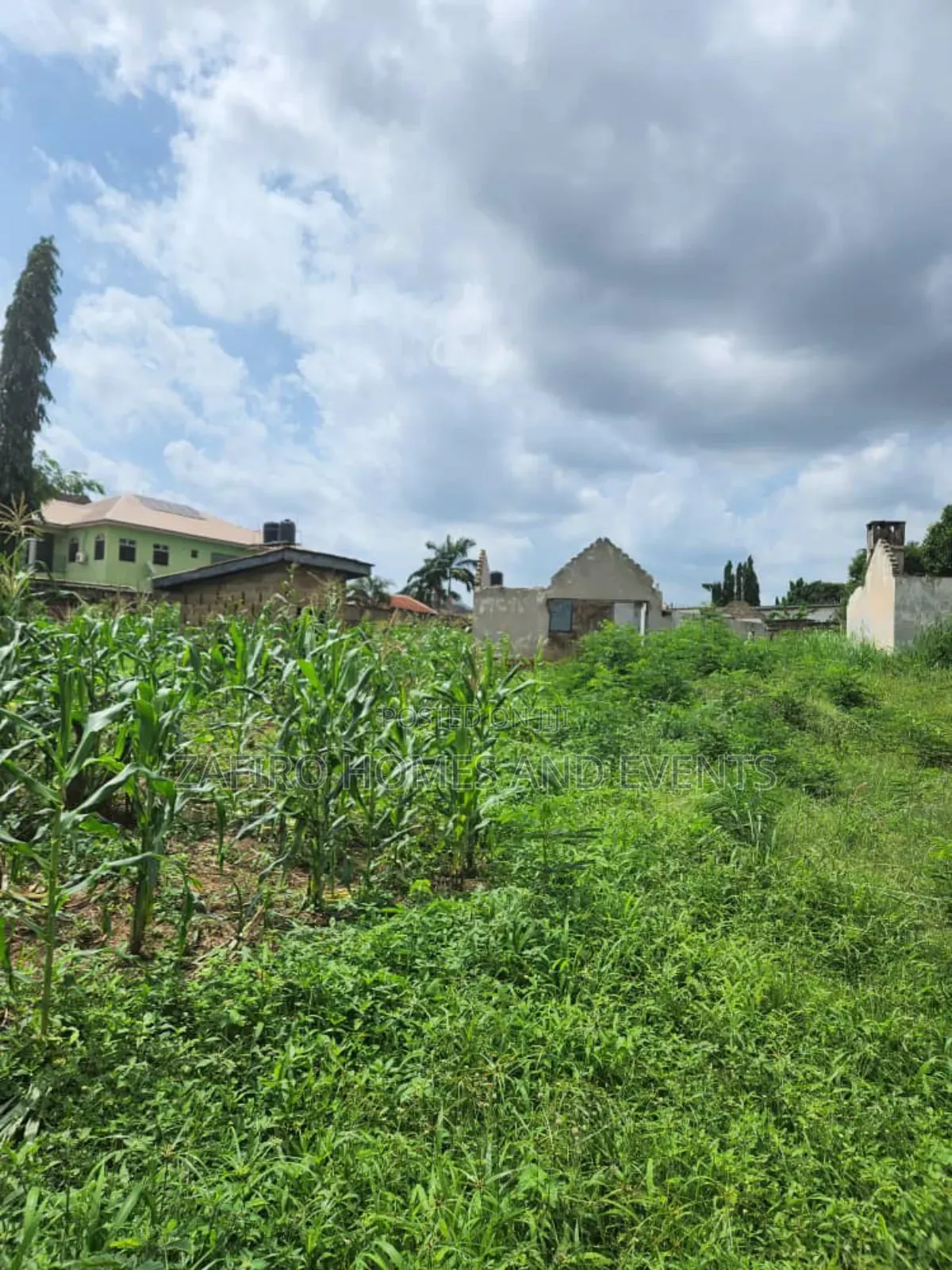 Strategic 1,800sqmo Land In Secluded Estate Agodi Gra